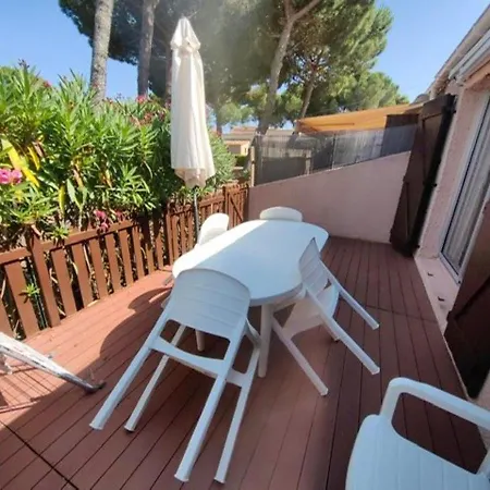 Mitoyenne Climatisee Avec Piscine Et Parking Pour 6 Pers - Fr-1-607-123 Vila *