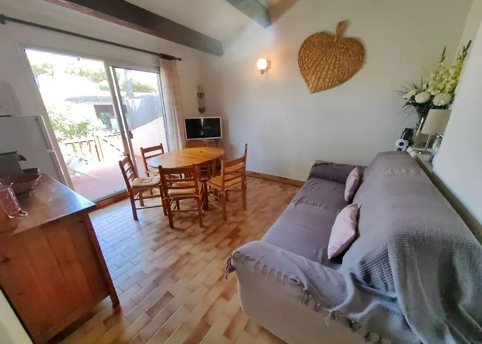 Mitoyenne Climatisee Avec Piscine Et Parking Pour 6 Pers - Fr-1-607-123 Агд